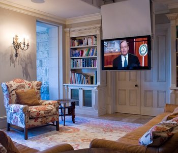 Ways to Integrate AV Equipment with a Home Automation System